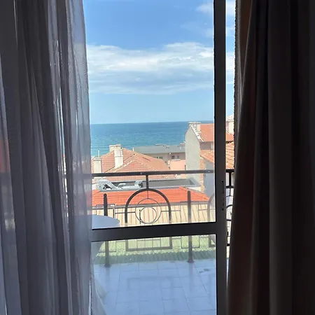 Отель Family Verona 3*
