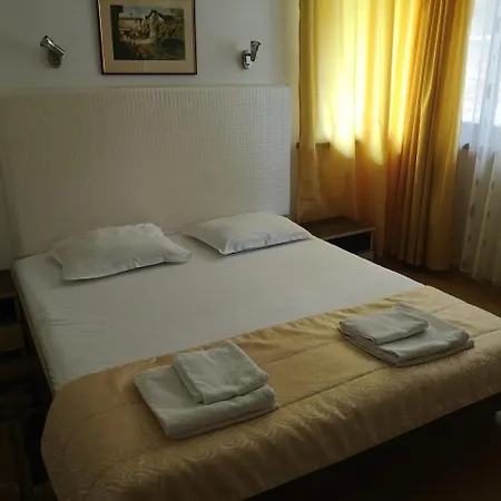 Отель Family Verona Созополь