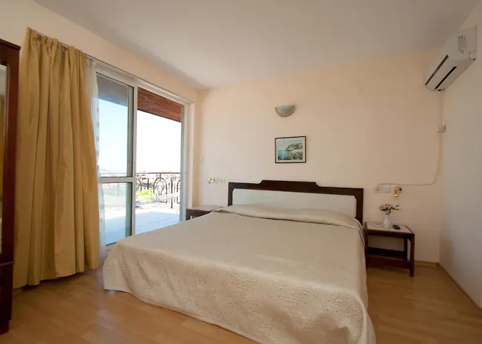 Family Verona 3* Sozopol